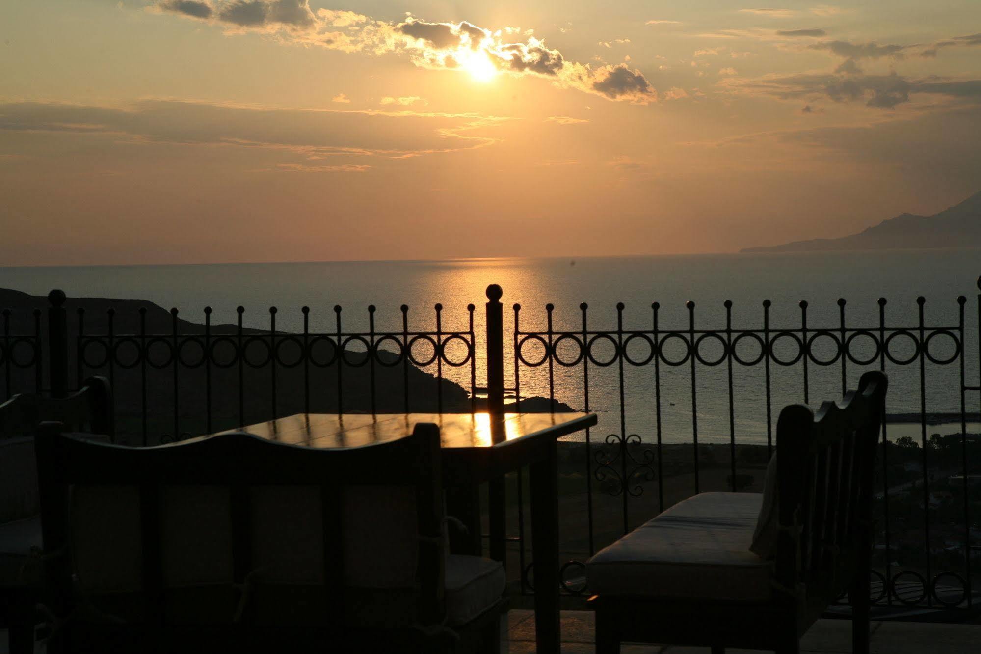 Masi Hotel İmroz 外观 照片